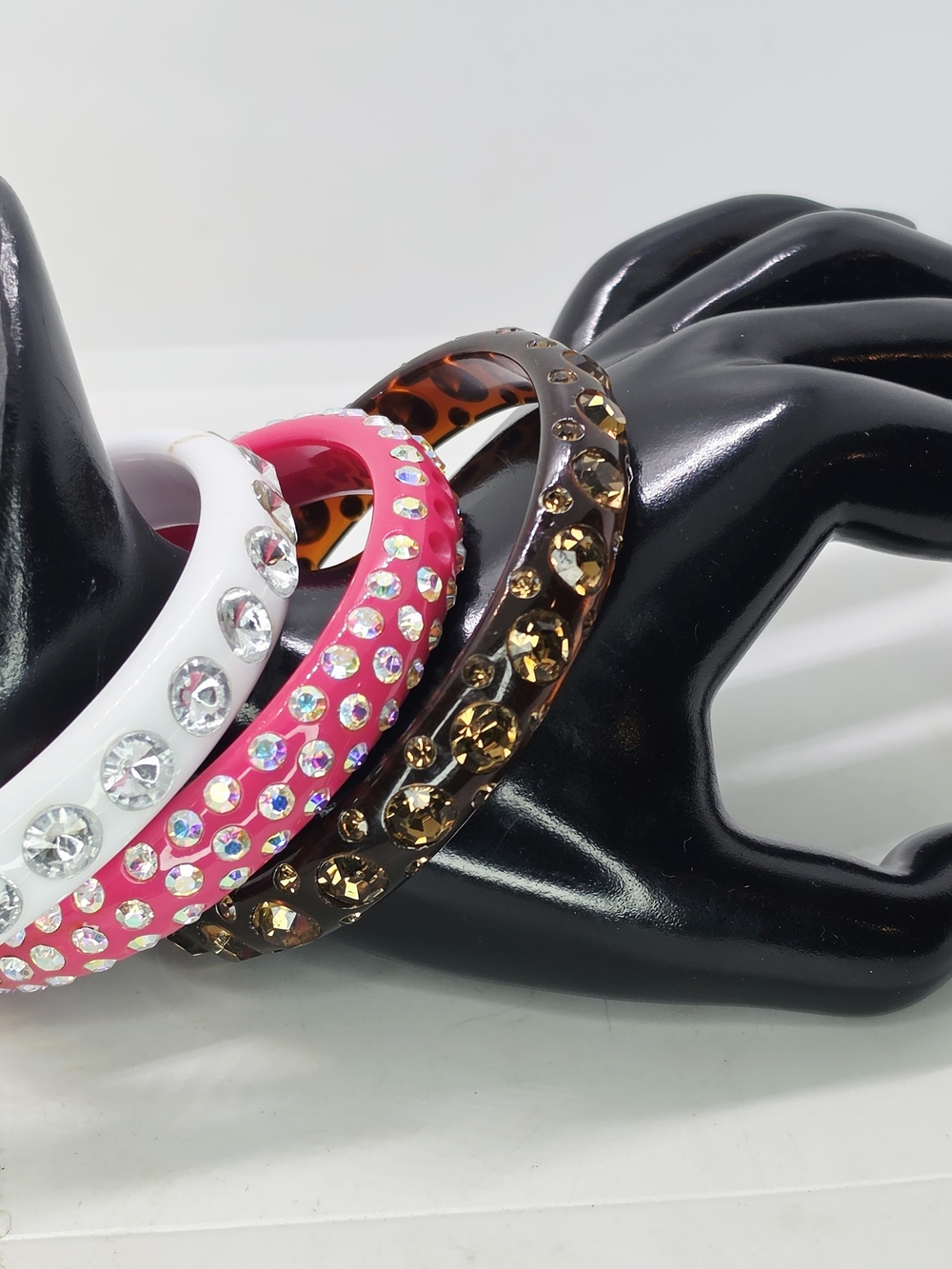 Vintage Y2K 90s Lucite Plastic Rhinestone Bling Bangle Bracelet Lot of 3 Stack